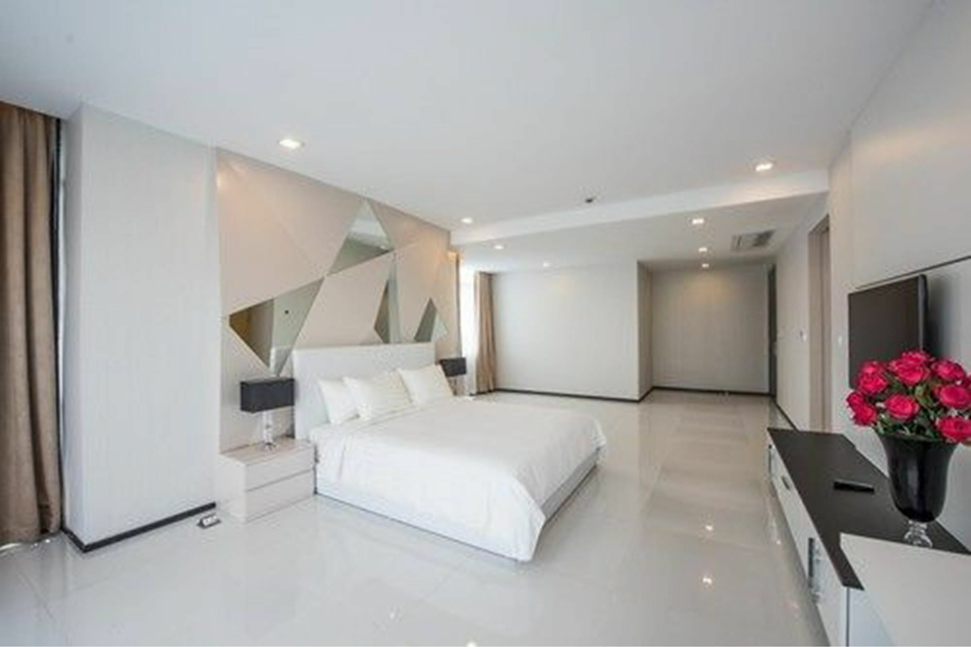 Maline Exclusive Serviced Apartments Phnom Penh Exterior photo
